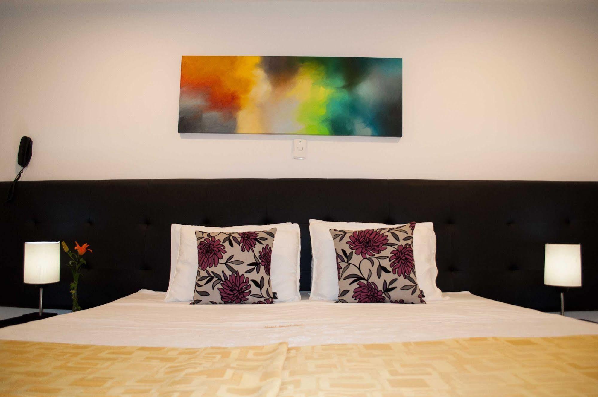 Hotel Ferias Park Bogotá Zewnętrze zdjęcie