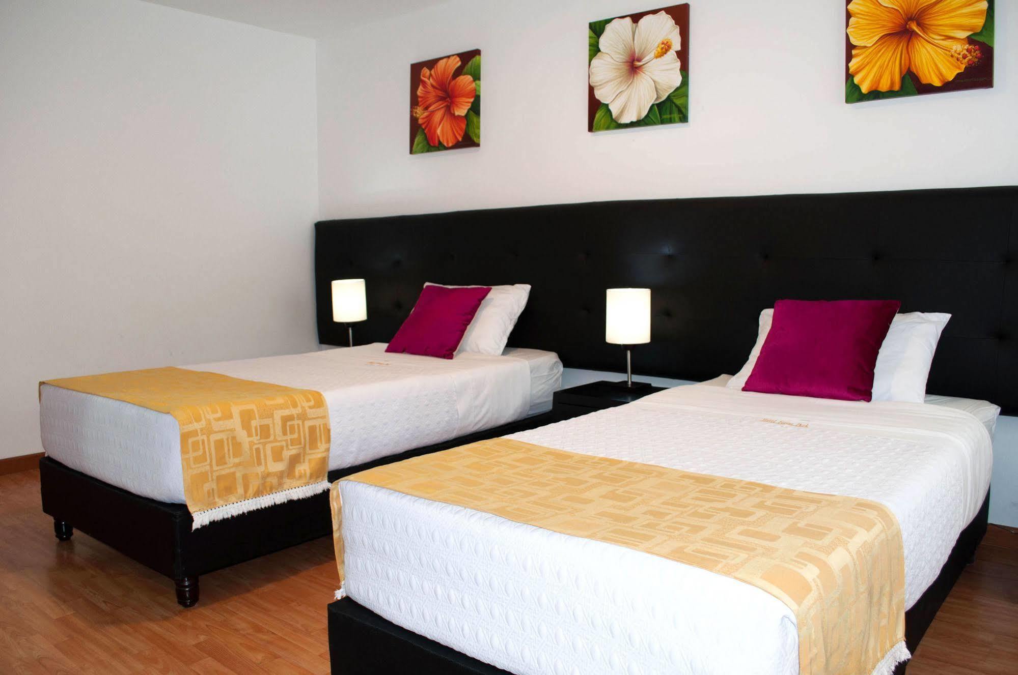 Hotel Ferias Park Bogotá Zewnętrze zdjęcie