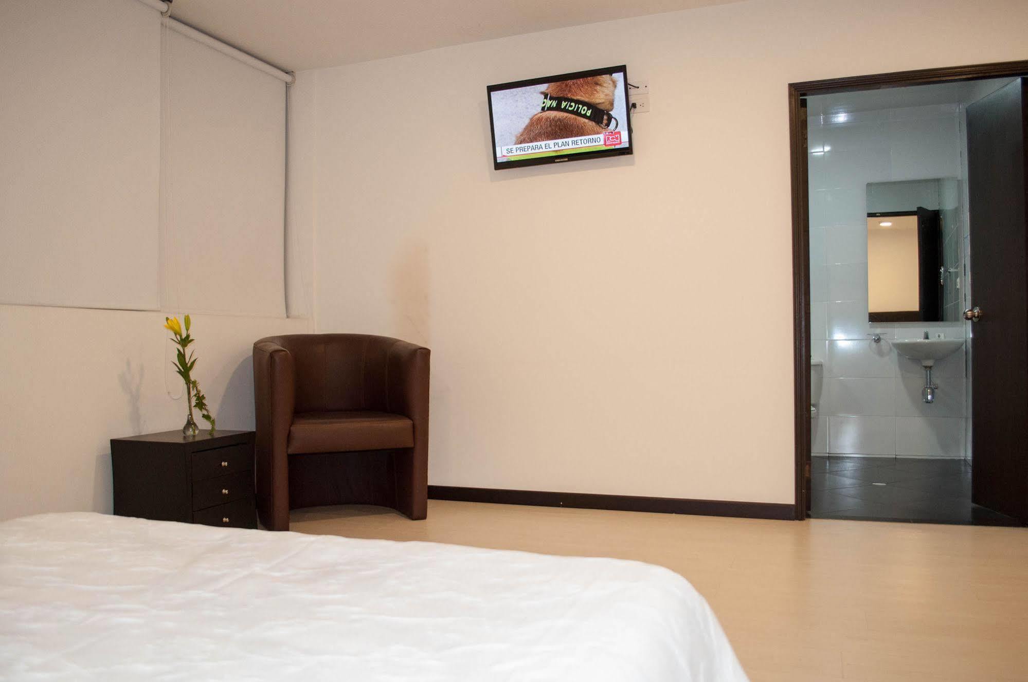 Hotel Ferias Park Bogotá Zewnętrze zdjęcie