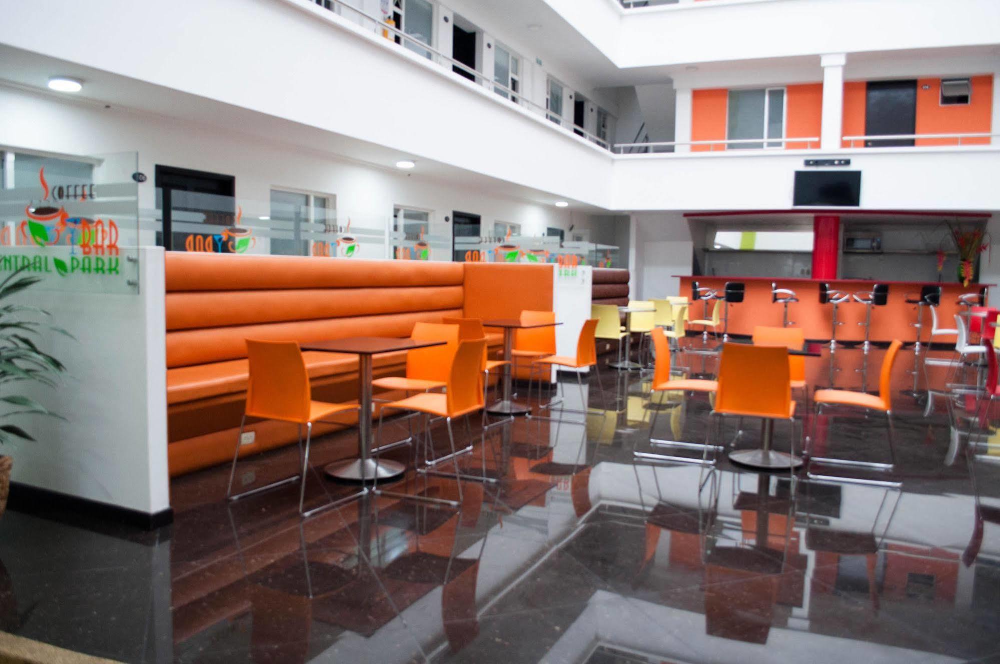 Hotel Ferias Park Bogotá Zewnętrze zdjęcie