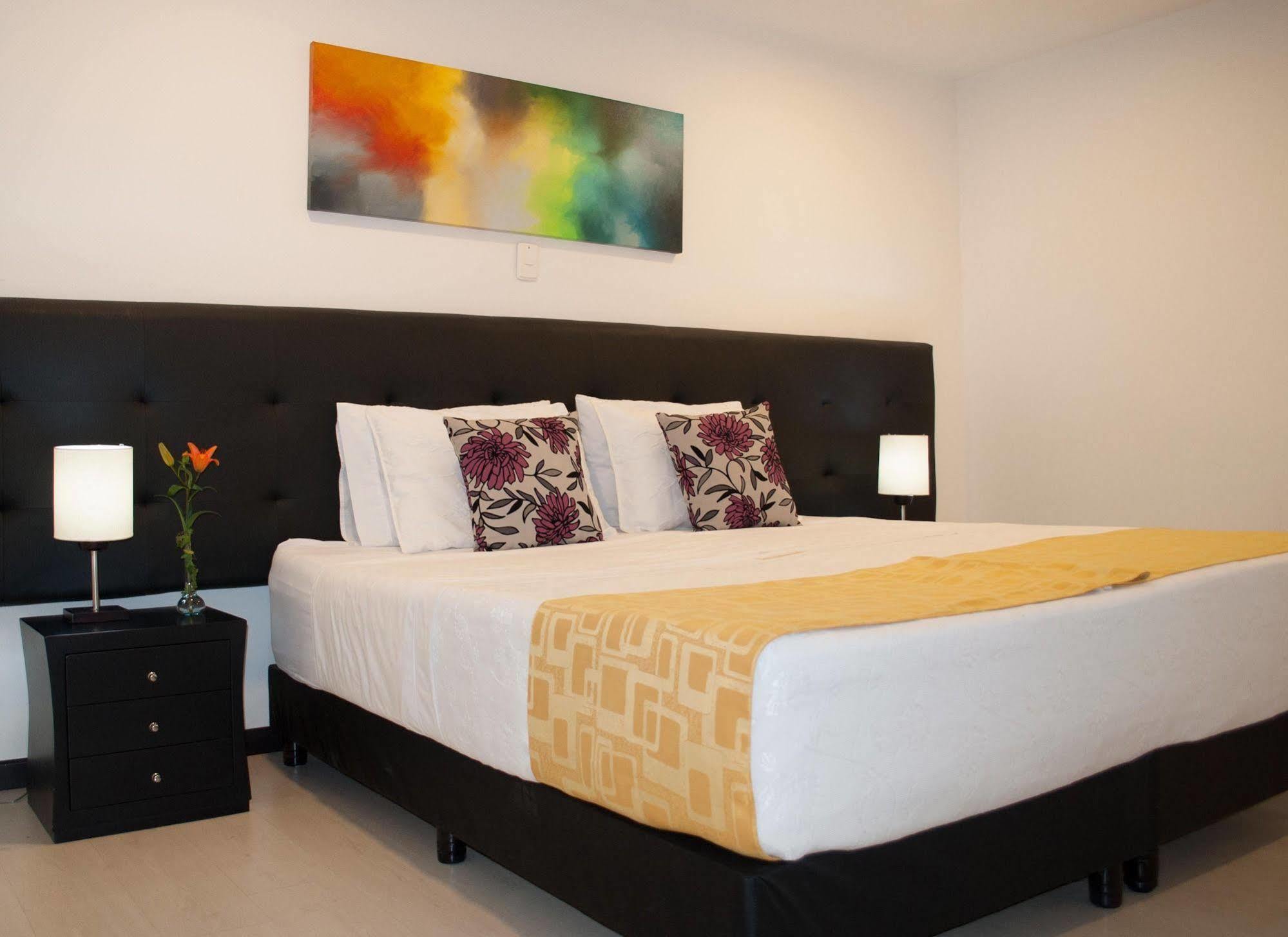 Hotel Ferias Park Bogotá Zewnętrze zdjęcie