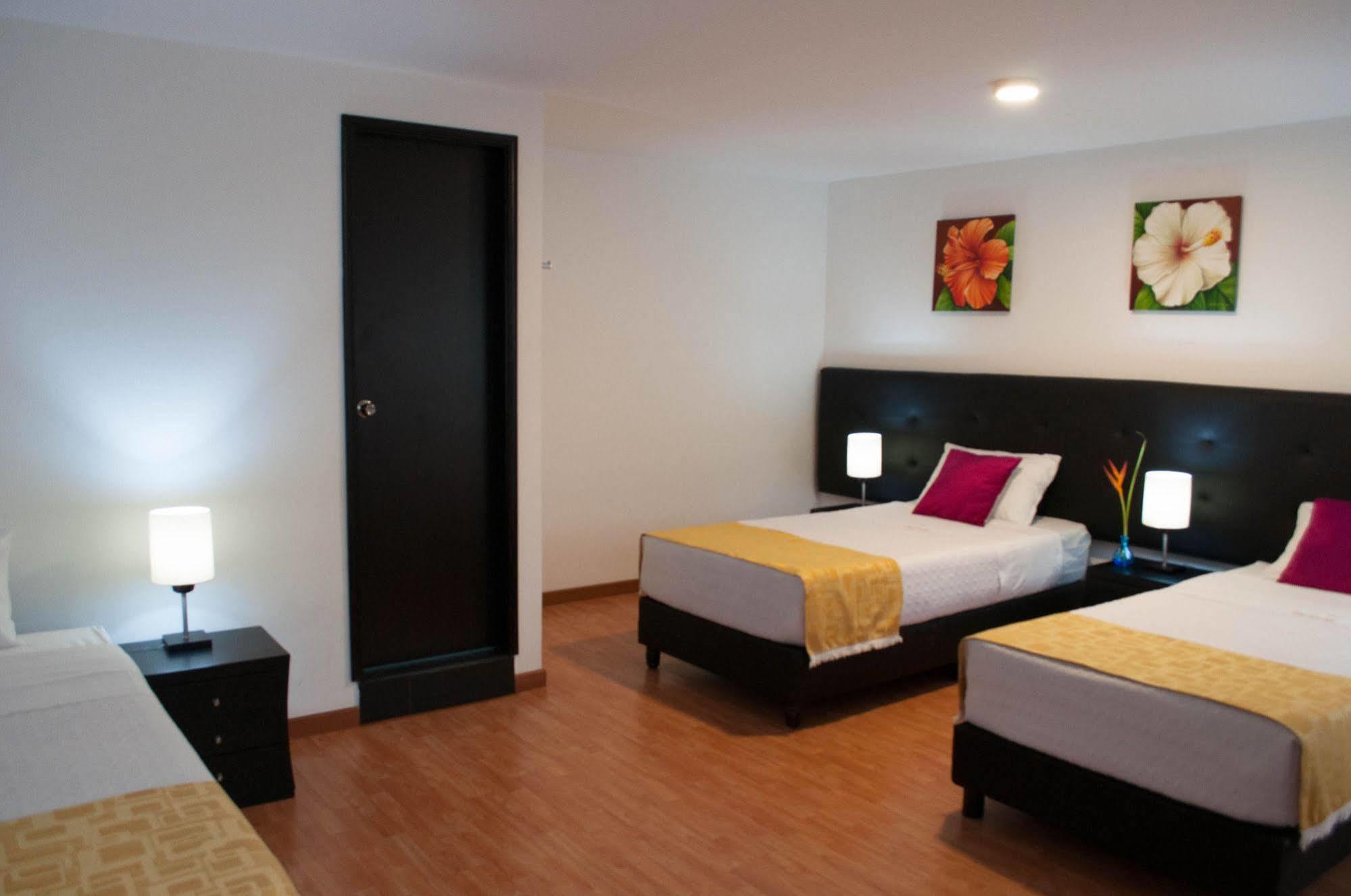 Hotel Ferias Park Bogotá Zewnętrze zdjęcie